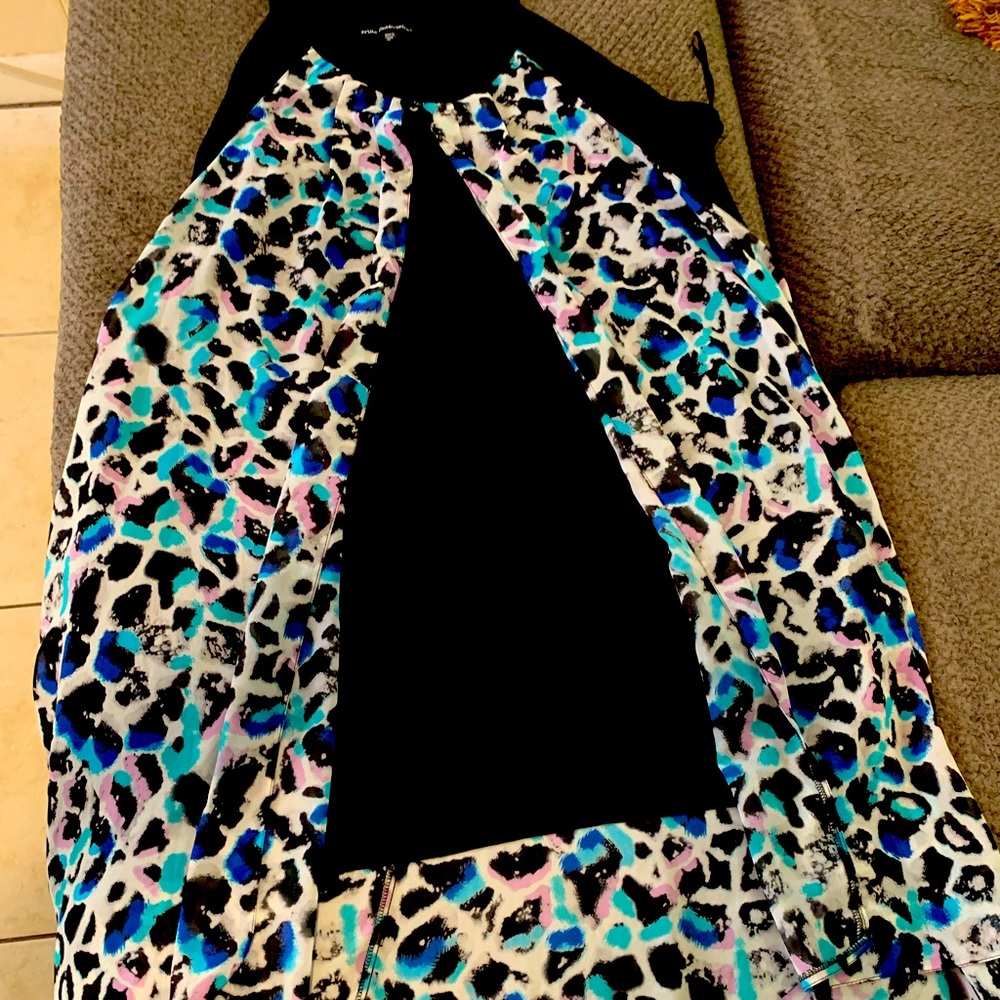 Multi color sleeveless high low dress! Comfortable has attached undergarment